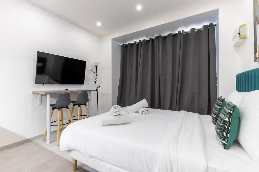Lemercier/Batignolles : Cosy Studio 2P 0*, Paris